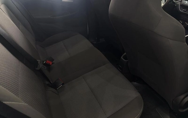 imagem-https://www.socarrao.com.br/sc-vehicle-images-prod/4374172/1792182970171-8395391_14_B_ac0e4816cc.jpeg