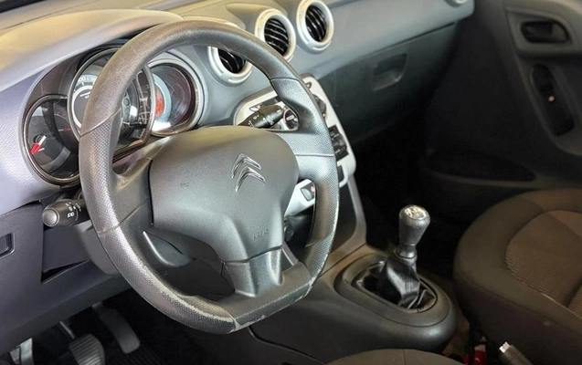 imagem-https://www.socarrao.com.br/sc-vehicle-images-prod/4374208/1792179150421-8559835_9_B_75c7768baf.jpeg