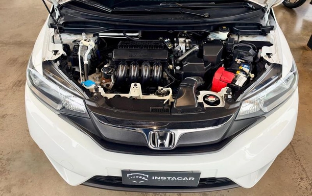 imagem-https://www.socarrao.com.br/sc-vehicle-images-prod/4374254/1792179136377-8557309_4_B_cdd8b56fb0.jpeg