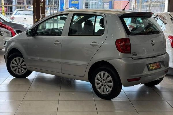 imagem-https://www.socarrao.com.br/sc-vehicle-images-prod/4374273/1792600546039-8578987_0_B_03d1799314.jpeg