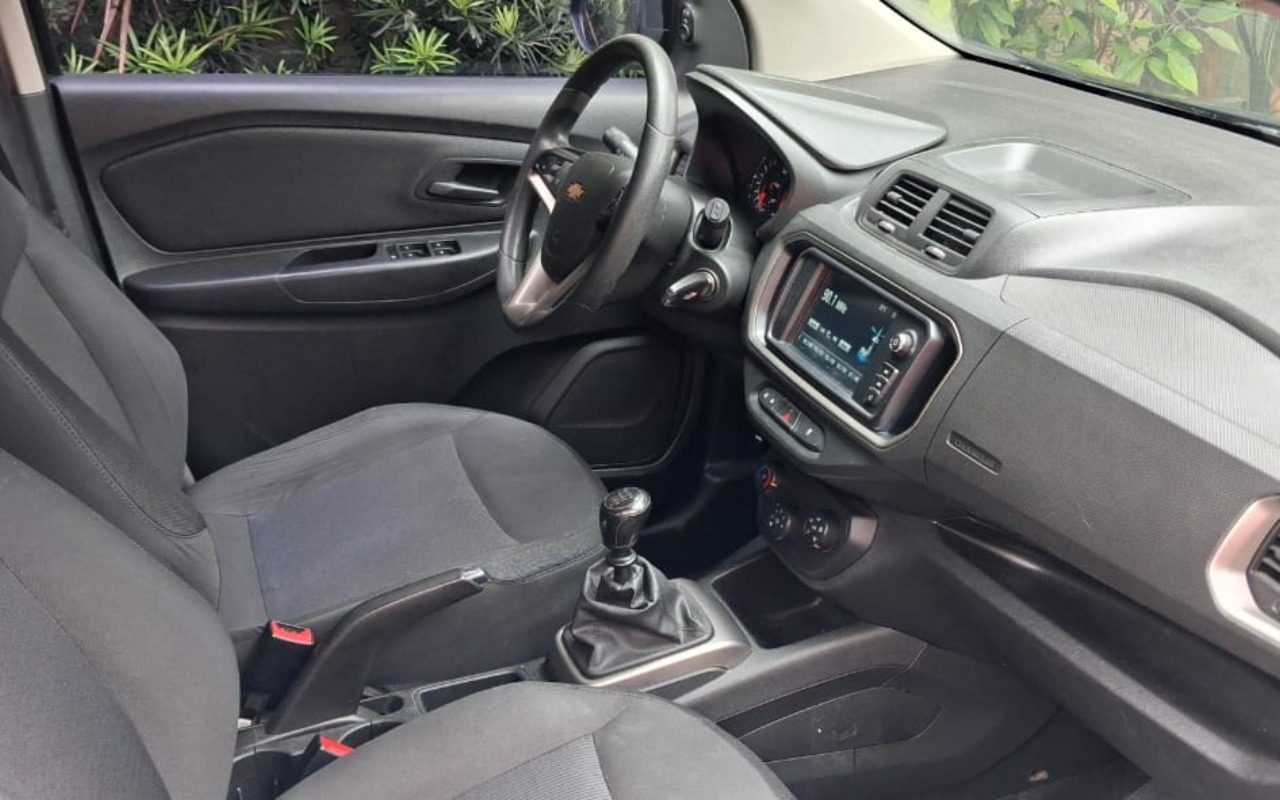 imagem-https://www.socarrao.com.br/sc-vehicle-images-prod/4374281/1792180408419-V2hhdHNBcHAgSW1hZ2UgMjAyNi0xMC0xNiBhdCAxNi4yMy4wMC5qcGVn.jpeg