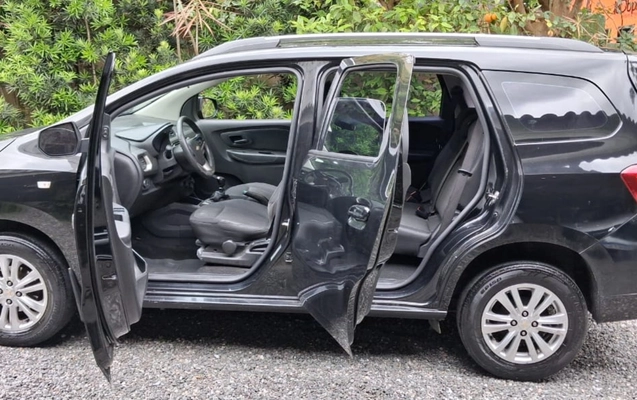 imagem-https://www.socarrao.com.br/sc-vehicle-images-prod/4374281/1792180409794-V2hhdHNBcHAgSW1hZ2UgMjAyNi0xMC0xNiBhdCAxNi4yMi41NiAoMSkuanBlZw.jpeg