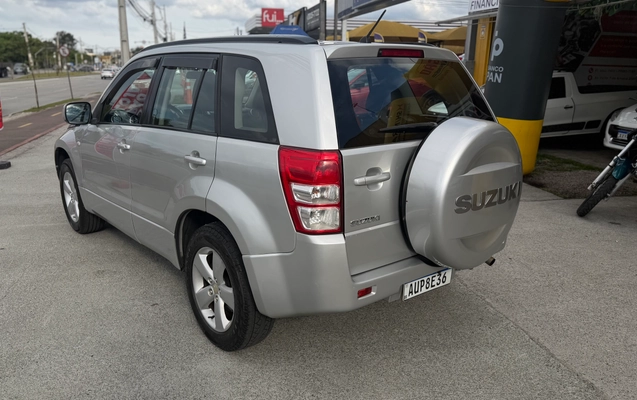 imagem-https://www.socarrao.com.br/sc-vehicle-images-prod/4374287/1792179391776-36300b52-25a5-45ce-ae46-4e756ac74d08.jpg