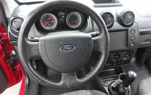 imagem-https://www.socarrao.com.br/sc-vehicle-images-prod/4374303/1792239956394-8579112_16_B_45a53566d4.jpeg