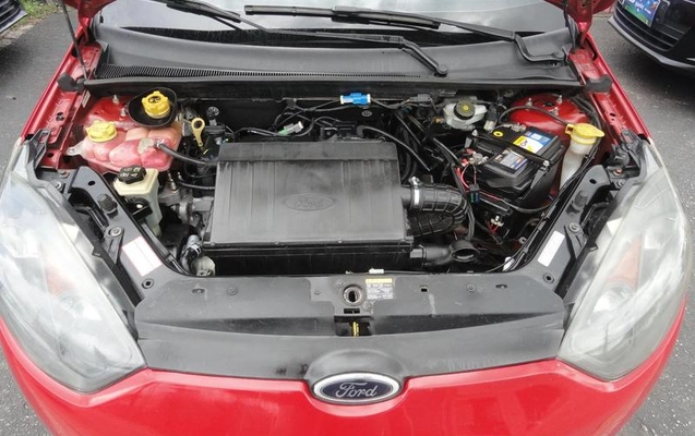 imagem-https://www.socarrao.com.br/sc-vehicle-images-prod/4374303/1792239956409-8579112_11_B_d1d7f4bb7c.jpeg