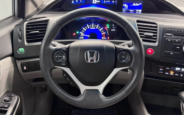imagem-https://www.socarrao.com.br/sc-vehicle-images-prod/4374306/1792181690600-f11cce8fdf514fa49ca77f5f43c4e89d_1792168546986.jpg
