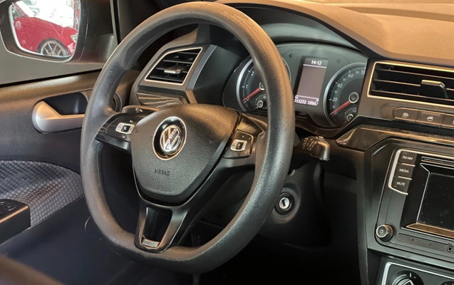 imagem-https://www.socarrao.com.br/sc-vehicle-images-prod/4374317/1792179721608-9fe4ec29-970d-459f-904e-e8a3ddaaff18.jpg