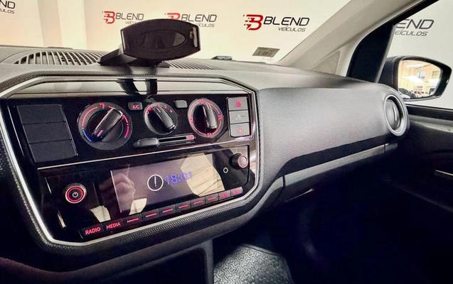 imagem-https://www.socarrao.com.br/sc-vehicle-images-prod/4374354/1792681936763-8579200_8_B_252b7ca830.jpeg
