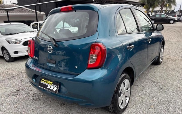 imagem-https://www.socarrao.com.br/sc-vehicle-images-prod/4374407/1792180125555-8182875_7_B_54dbb6ab71.jpeg