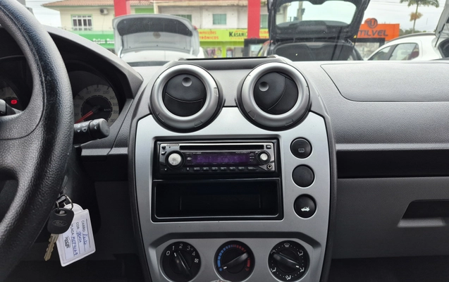 imagem-https://www.socarrao.com.br/sc-vehicle-images-prod/4374483/1792180267486-003_d0fd94becccd0783e1c6c9170d176d93.jpg
