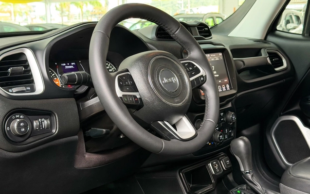 imagem-https://www.socarrao.com.br/sc-vehicle-images-prod/4374492/1792180296312-8466053ddc504cee8355d4239efe6739_1792180273101.jpg