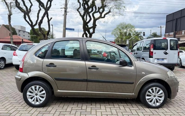 imagem-https://www.socarrao.com.br/sc-vehicle-images-prod/4374563/1792614037325-8560367_2_B_77b702d5a1.jpeg