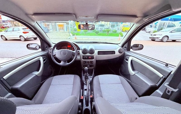 imagem-https://www.socarrao.com.br/sc-vehicle-images-prod/4374771/1792775485599-8486538_9_B_5e0945682d.jpeg