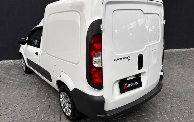 imagem-https://www.socarrao.com.br/sc-vehicle-images-prod/4374855/1792181188835-f8f00790-c6a0-4db3-9494-20aed39fa6bb.jpg
