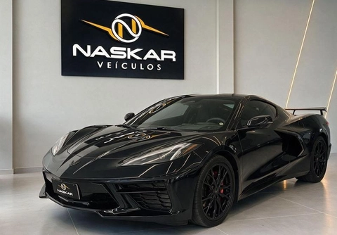 Chevrolet Corvette 2026 Preto — foto 1 de 3