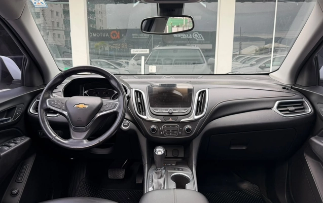 imagem-https://www.socarrao.com.br/sc-vehicle-images-prod/4374872/1792181841338-003_e697ecd478d2e99903e769e373ae15bc.jpg