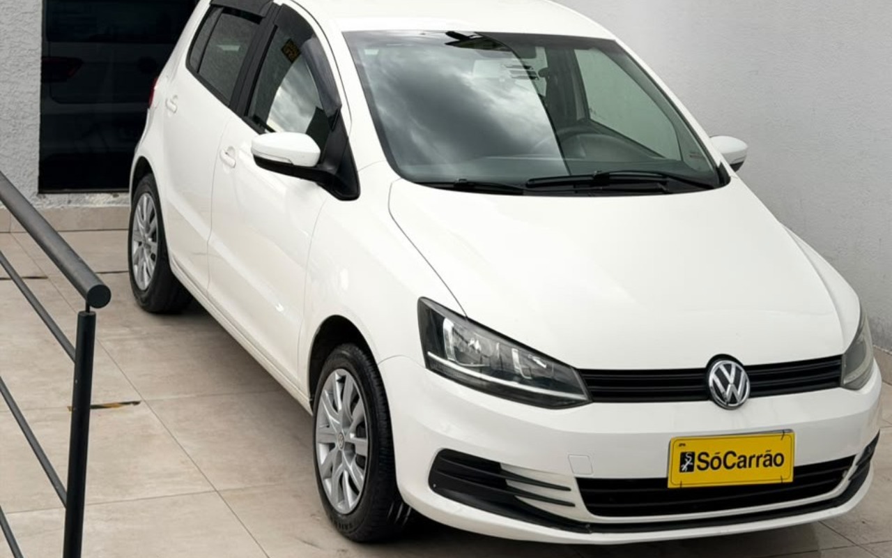Volkswagen Fox 2015 Branco — foto 1 de 3