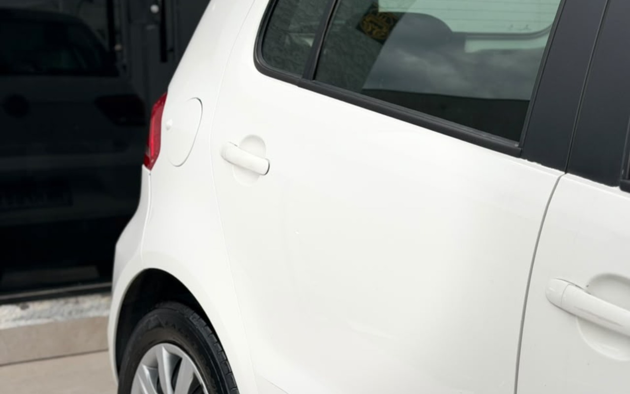 imagem-https://www.socarrao.com.br/sc-vehicle-images-prod/4374993/1792181787361-V2hhdHNBcHAgSW1hZ2UgMjAyNi0xMC0xNiBhdCAxNi40Mi4wMSAoMSkuanBlZw.jpeg