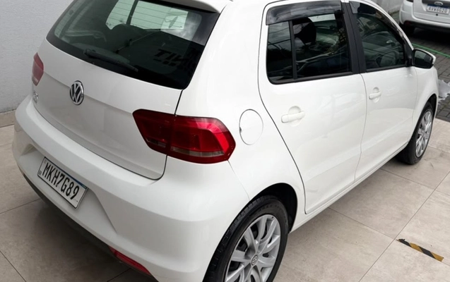 imagem-https://www.socarrao.com.br/sc-vehicle-images-prod/4374993/1792181787414-V2hhdHNBcHAgSW1hZ2UgMjAyNi0xMC0xNiBhdCAxNi40Mi4wMSAoMikuanBlZw.jpeg