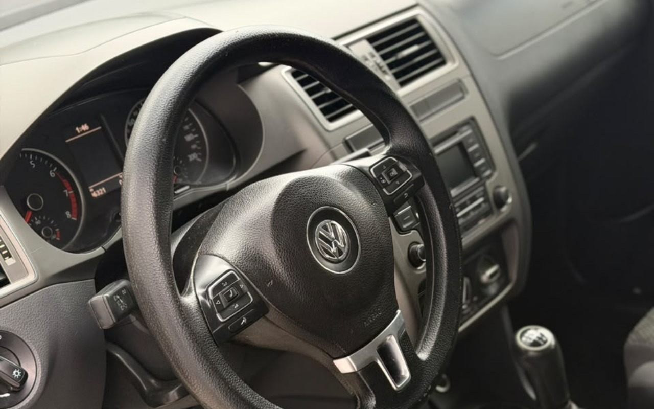 imagem-https://www.socarrao.com.br/sc-vehicle-images-prod/4374993/1792181787582-V2hhdHNBcHAgSW1hZ2UgMjAyNi0xMC0xNiBhdCAxNi40Mi4wMSAoNCkuanBlZw.jpeg