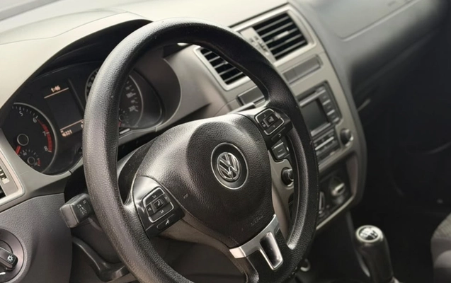 imagem-https://www.socarrao.com.br/sc-vehicle-images-prod/4374993/1792181787582-V2hhdHNBcHAgSW1hZ2UgMjAyNi0xMC0xNiBhdCAxNi40Mi4wMSAoNCkuanBlZw.jpeg