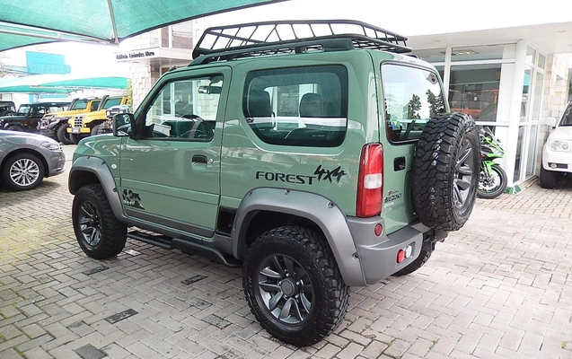 imagem-https://www.socarrao.com.br/sc-vehicle-images-prod/4375060/1792182142402-4853cb9fb37c44ac9513b613034edd5e_1792180831364.jpg