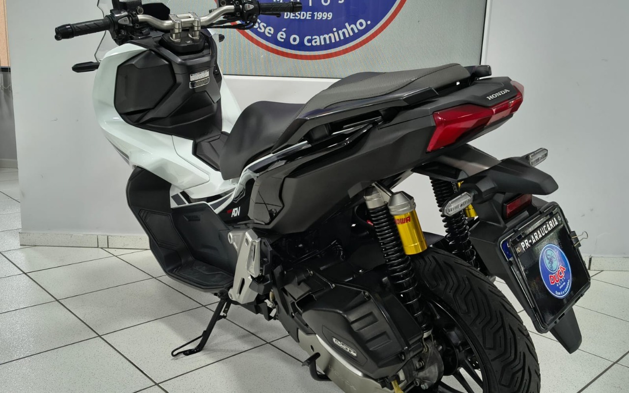 imagem-https://www.socarrao.com.br/sc-vehicle-images-prod/4375084/1792182429379-V2hhdHNBcHAgSW1hZ2UgMjAyNi0xMC0xNiBhdCAxNi4wMC4wNSAoMSkuanBlZw.jpeg