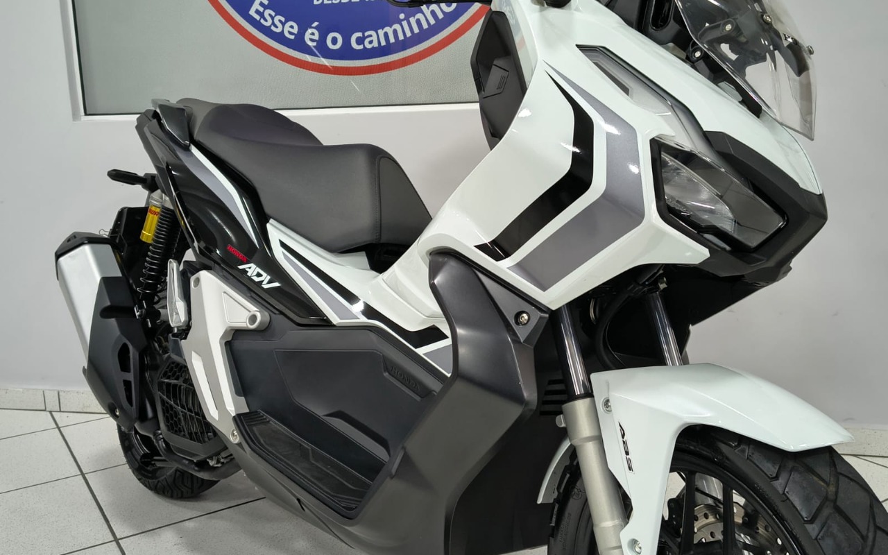 imagem-https://www.socarrao.com.br/sc-vehicle-images-prod/4375084/1792182429873-V2hhdHNBcHAgSW1hZ2UgMjAyNi0xMC0xNiBhdCAxNi4wMC4wMiAoMSkuanBlZw.jpeg