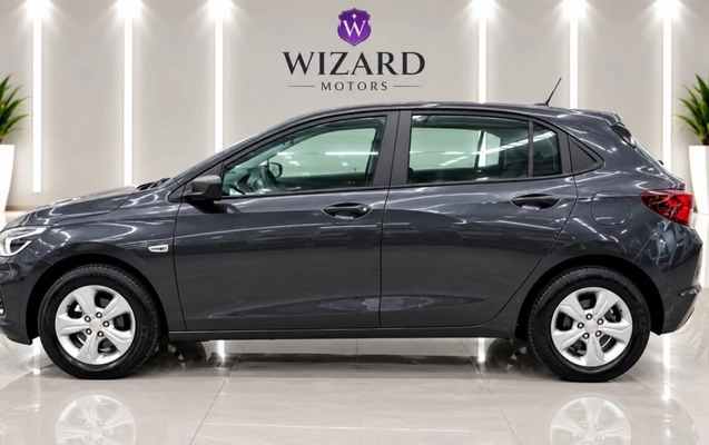 imagem-https://www.socarrao.com.br/sc-vehicle-images-prod/4375085/1792184523914-vehicle_image_1792182365_30559faf58148a6f23324ad7382eae3a.jpeg