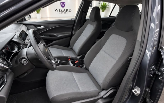 imagem-https://www.socarrao.com.br/sc-vehicle-images-prod/4375085/1792184523916-vehicle_image_1792182361_ce7a42d138fead159173e6d71aa4acd5.jpeg