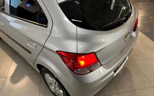 imagem-https://www.socarrao.com.br/sc-vehicle-images-prod/4375109/1792182562154-8579505_10_B_7f0be48a25.jpeg