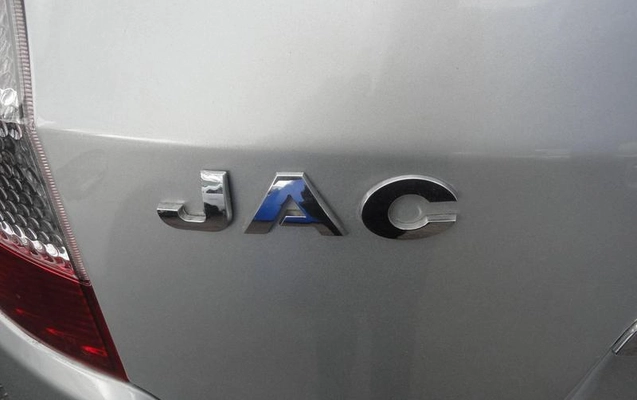 imagem-https://www.socarrao.com.br/sc-vehicle-images-prod/4375114/1792254212304-8579477_1_B_c8f6d39981.jpeg