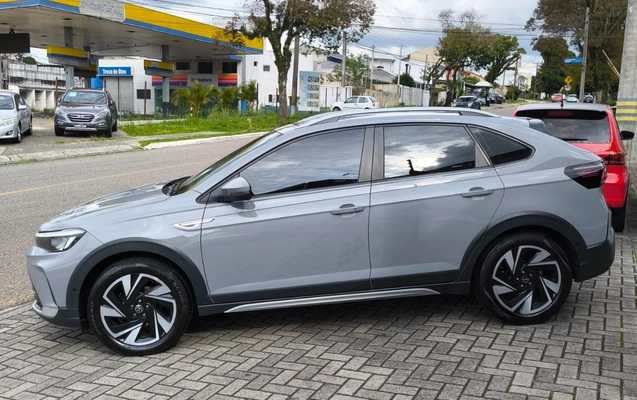 imagem-https://www.socarrao.com.br/sc-vehicle-images-prod/4375144/1792182781929-TklWVVMgSElHSExJTkUgMjAyNSAwNS5qcGc.jpg