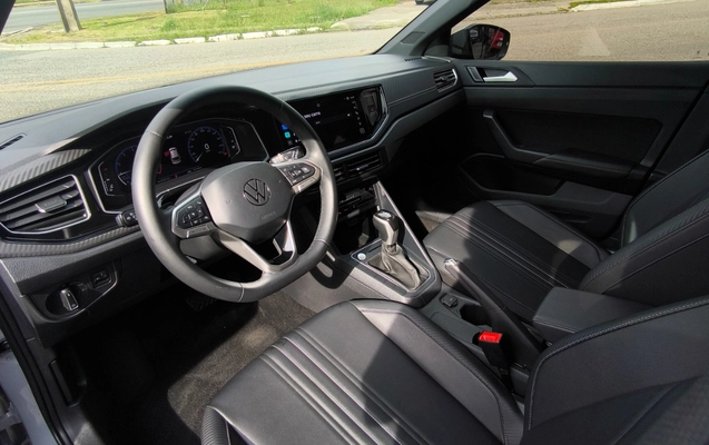 imagem-https://www.socarrao.com.br/sc-vehicle-images-prod/4375144/1792182783082-TklWVVMgSElHSExJTkUgMjAyNSAxMi5qcGc.jpg