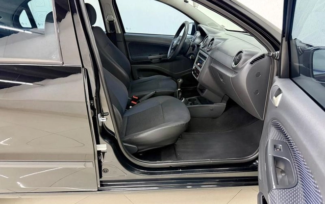 imagem-https://www.socarrao.com.br/sc-vehicle-images-prod/4375246/1792183822159-8579655_17_B_19670fc484.jpeg