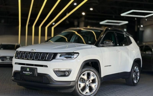 imagem-https://www.socarrao.com.br/sc-vehicle-images-prod/4375250/1792185534815-8571724_8_B_67f8913206.jpeg