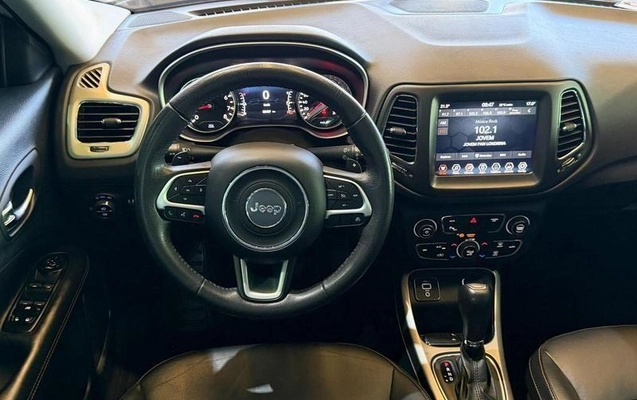 imagem-https://www.socarrao.com.br/sc-vehicle-images-prod/4375250/1792185534831-8571724_2_B_ad0830dda3.jpeg