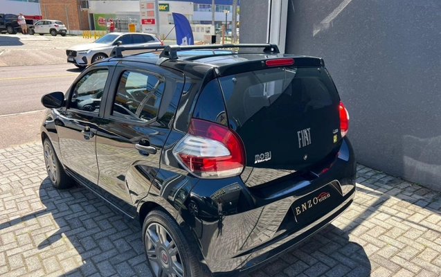 imagem-https://www.socarrao.com.br/sc-vehicle-images-prod/4375277/1792183631057-vehicle_image_1792183581_e85c3a263f604962d2f43e92c3960854.jpeg
