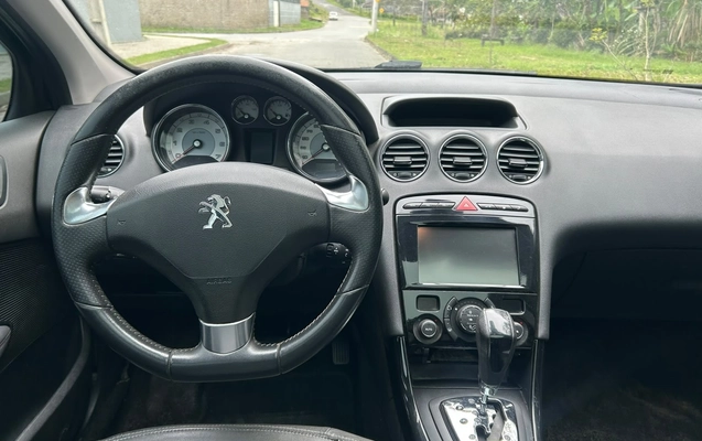 imagem-https://www.socarrao.com.br/sc-vehicle-images-prod/4375289/1792183719314-003_b27dd73abcc49a5554c48cc2e0d21d4e.jpg