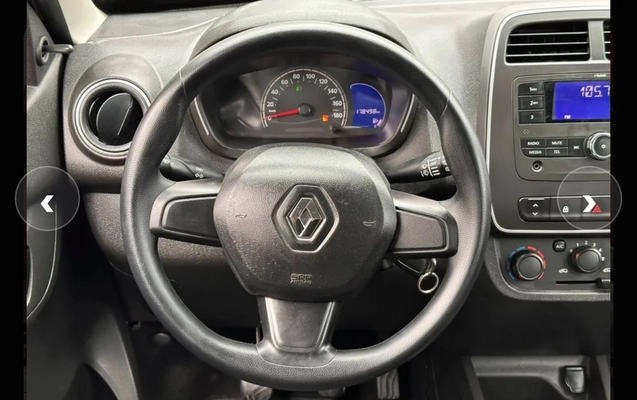 imagem-https://www.socarrao.com.br/sc-vehicle-images-prod/4375293/1792183738268-003_5c2e92de7135c27f1e49c2a593be2bac.jpg