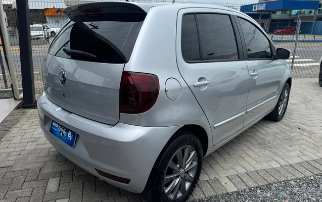imagem-https://www.socarrao.com.br/sc-vehicle-images-prod/4375300/1792183777260-003_0ee9c5b4e46144d1220b4394c1b4fb07.jpeg