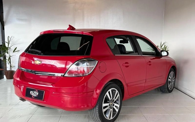 imagem-https://www.socarrao.com.br/sc-vehicle-images-prod/4375319/1792183991247-8572403_1_B_317fef71aa.jpeg