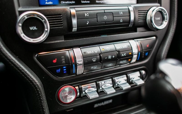 imagem-https://www.socarrao.com.br/sc-vehicle-images-prod/4375323/1792767130146-8579705_19_B_689a99d329.jpeg