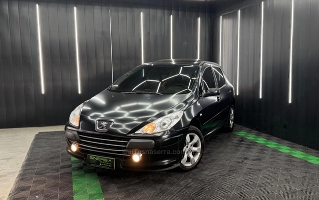 imagem-https://www.socarrao.com.br/sc-vehicle-images-prod/4375328/1792184141898-efcf97c6613b73e7ea99e40454557e22_big.jpeg