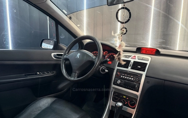 imagem-https://www.socarrao.com.br/sc-vehicle-images-prod/4375328/1792184141909-dd2a247a36882db778bfcfa769e158d1_big.jpeg