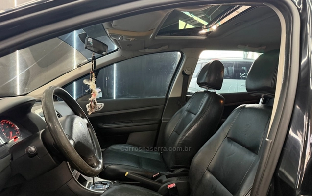 imagem-https://www.socarrao.com.br/sc-vehicle-images-prod/4375328/1792184141910-e7389dfc5ba93c4202274fd71a9453f2_big.jpeg