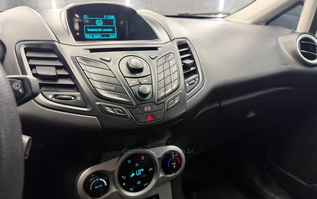 imagem-https://www.socarrao.com.br/sc-vehicle-images-prod/4375330/1792184166957-19a8b042b341322c2d9334607c9e1cdd_big.jpeg