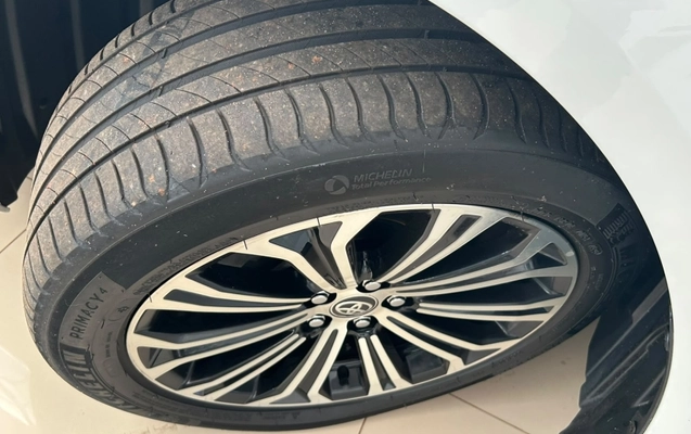 imagem-https://www.socarrao.com.br/sc-vehicle-images-prod/4375334/1792497252289-uEWHHh9iZCKdDFHXv3m8oVfE0Sy9HpuW.jpg