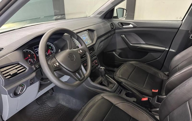 imagem-https://www.socarrao.com.br/sc-vehicle-images-prod/4375344/1792440777732-8335583_14_B_8367178ec9.jpeg