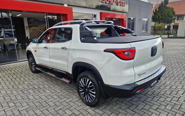 imagem-https://www.socarrao.com.br/sc-vehicle-images-prod/4375366/1792184366647-8579168_18_B_21ec8b6daf.jpeg